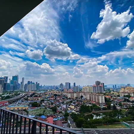 קואלה לומפור 10Mins To Klcc W Lrt+Mall+Netflix Muji Urban מראה חיצוני תמונה